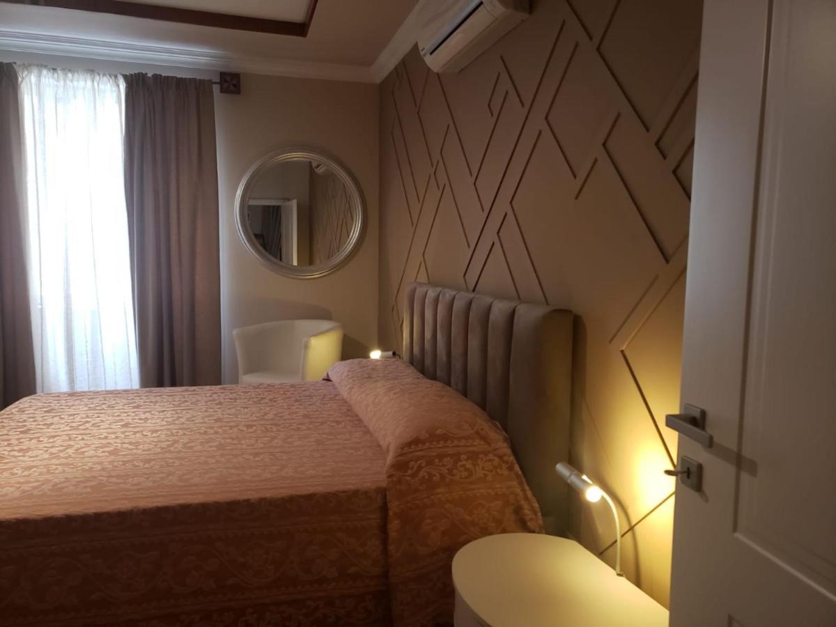 Aparthotel Art Gallery 1 Tirana
